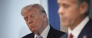 Трамп признал свою слабость перед Ираном, обусловленную страхом, и подорвал дипломатическую позицию США на переговорах