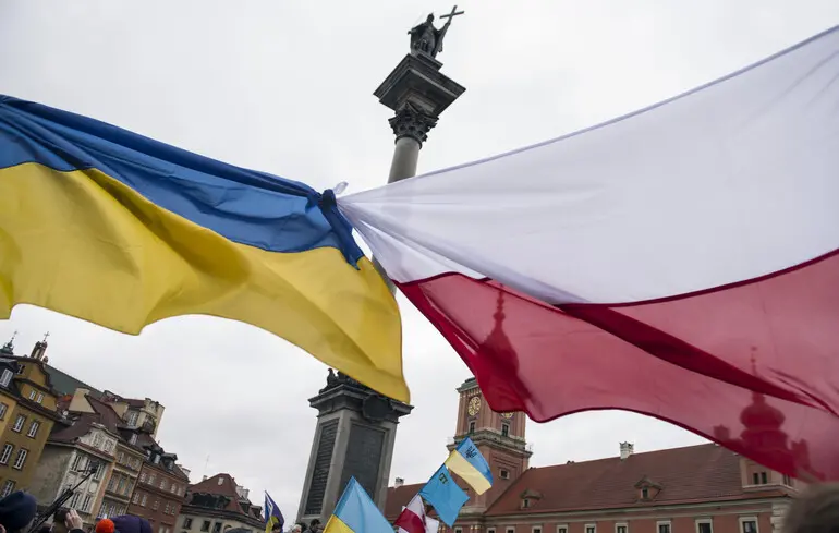Поляки вважають, що Зеленський негативно ставиться до їхньої країни — опитування