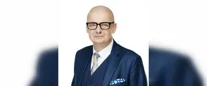 Віцемаршалок Сенату Польщі Міхал Камінський повернув Україні державні нагороди