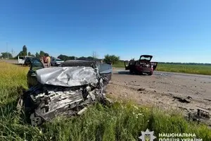 На Київщині зіткнулися Renault і Nissan: п’ятеро загиблих, двоє травмованих