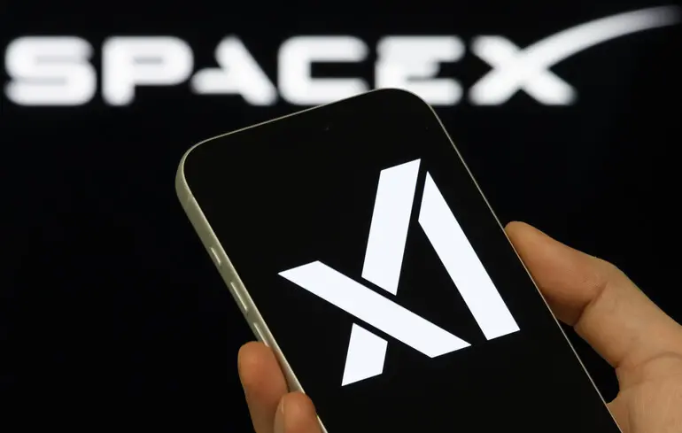 SpaceX підписала багатомільярдну угоду про надання обчислювальних ресурсів ШІ-стартапу — Bloomberg