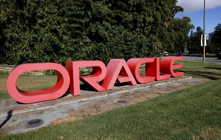 Oracle уволила 21 тысячу сотрудников, чтобы инвестировать в ИИ