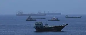 Движение танкеров через Ормуз привело к обвалу цен на нефть: Brent упала до $73, WTI — до $70