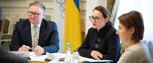 Правительство выделило 6,6 млрд грн на повышение зарплат работникам образования и социальным работникам — Свириденко