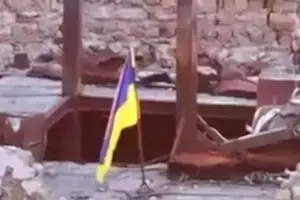 Над Кинбурнской косой подняли украинский флаг. Россияне отступили с занимаемых позиций