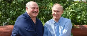 Путин пригласил Лукашенку на Валдайский форум после демарша на границе