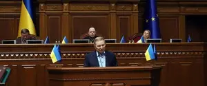 30 років Конституції: Кучма отримав відзнаку Ради і виступив у парламенті