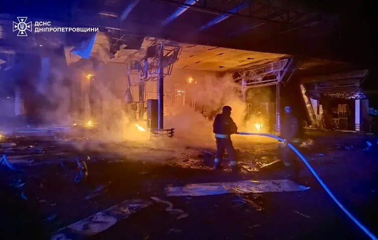 "Шахеди" проти заправок: "Флеш" заявив, що Росія почала масово випалювати АЗС