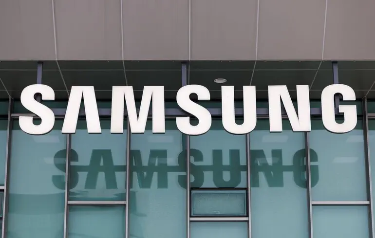 Samsung та SK Hynix інвестують 518 млрд доларів у виробництво ШІ-чіпів — ABC News