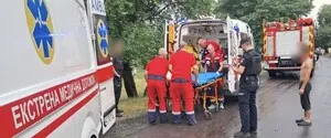 В Волынской области молния ударила вблизи реки: семь человек пострадали
