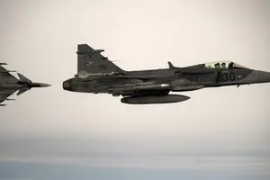 Швеция передаст Украине 16 истребителей Gripen