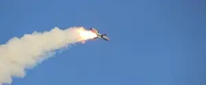 Дальнобойные удары Украины уже затрагивают большинство регионов РФ — Bloomberg