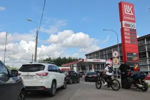 Росія почала імпортувати бензин з Індії — Reuters