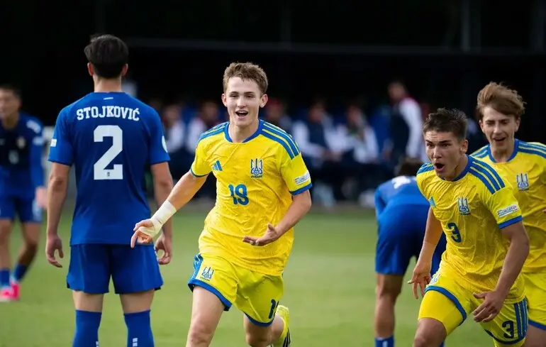 Збірна України перемогла Сербію та вийшла до півфіналу юнацького Євро-2026 з футболу