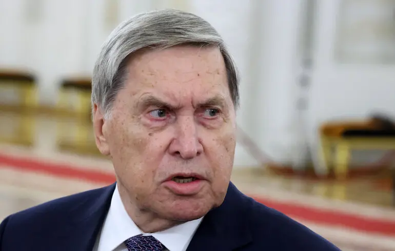 Ушаков заявив, що Трамп запропонував Путіну свою допомогу в пошуку шляхів до завершення війни в Україні
