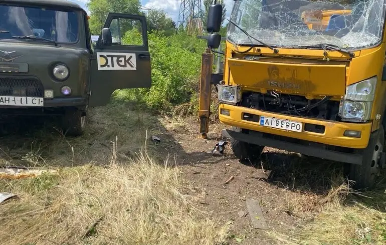 Росіяни скинули авіабомбу біля бригади енергетиків у Краматорську: є поранені