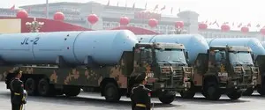 Китай провел испытания межконтинентальной баллистической ракеты с подводной лодки