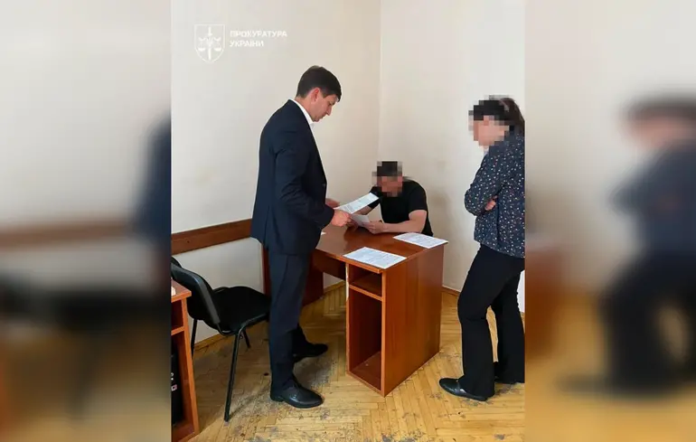 Вбивство підозрюваної у замаху на Єрмолаєва: Офіс генпрокурора оголосив підозри двом чоловікам