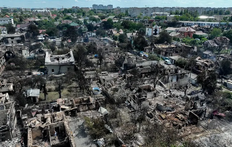 Число жертв удара РФ по Вишневому возросло до девяти: в больнице скончался тяжело раненный мужчина