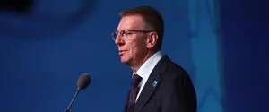 РФ любит, когда мы напуганы, но важно показать, что за нами стоит НАТО — президент Латвии