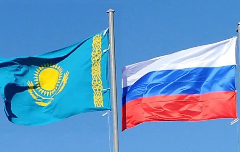 Паливна криза в Росії: Казахстан посилив кордон блокпостами