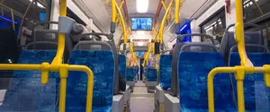В Киеве из-за ночной атаки изменили маршруты общественного транспорта: список