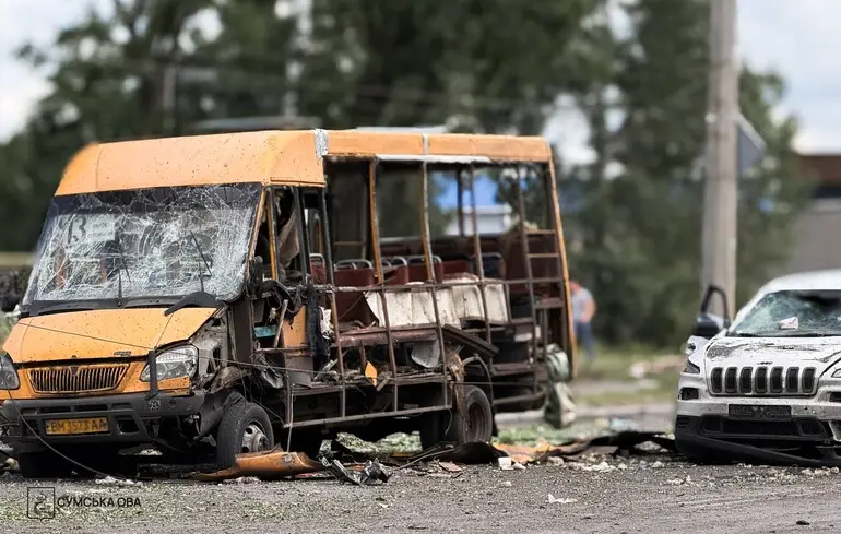 РФ скинула на Суми три КАБи, серед загиблих є дитина: відео наслідків