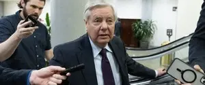 Последний звонок, шутки и внезапная смерть: что известно о последних часах жизни Линдси Грэма
