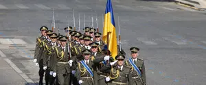 Украинские военные открыли парад, приуроченный к Дню взятия Бастилии во Франции
