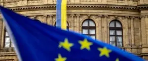 Девять стран призвали ЕС прекратить финансирование МОК из-за возвращения россиян