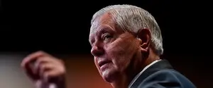 Трамп не усмотрел признаков преступления в смерти сенатора Линдси Грэма — The Hill