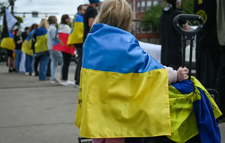 ЄС продовжив тимчасовий захист українців до березня 2028 року