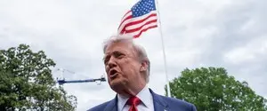 Трамп планує розсекретити суперечливі розвіддані про можливе втручання Китаю у вибори в США — Reuters
