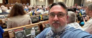 На фоні зміни уряду «слуга народу» Потураєв заявив про невідкладне складання мандата