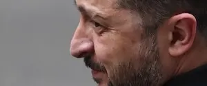 Зеленский объяснил, для чего ВСУ атакуют склады 