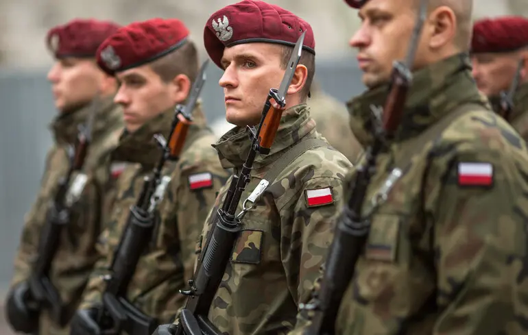 Опитування у Польщі - 76,6 відсотка підтримали військову підготовку - новини світу - ZN.ua