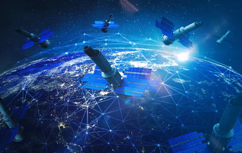 РФ вивела нову партію «аналогів Starlink»: «Флеш» розповів, скільки супутників «Рассвєт» уже на орбіті