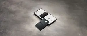 Samsung представила свою первую кредитную карту в США: фото