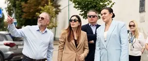 Блогер Лора Лумер посетила Киево-Печерскую лавру и рассказала об атаке РФ на Успенский собор