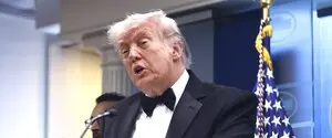 «Без меня вы обанкротитесь»: Дональд Трамп выступил на ужине корреспондентов, где раскритиковал СМИ