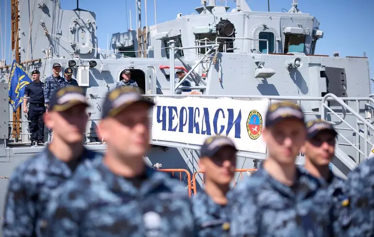 Зеленський: українські протимінні кораблі залишаться у Британії до кінця війни