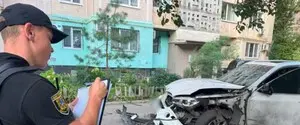 В Одессе взорвался автомобиль. По данным СМИ, он принадлежал военному