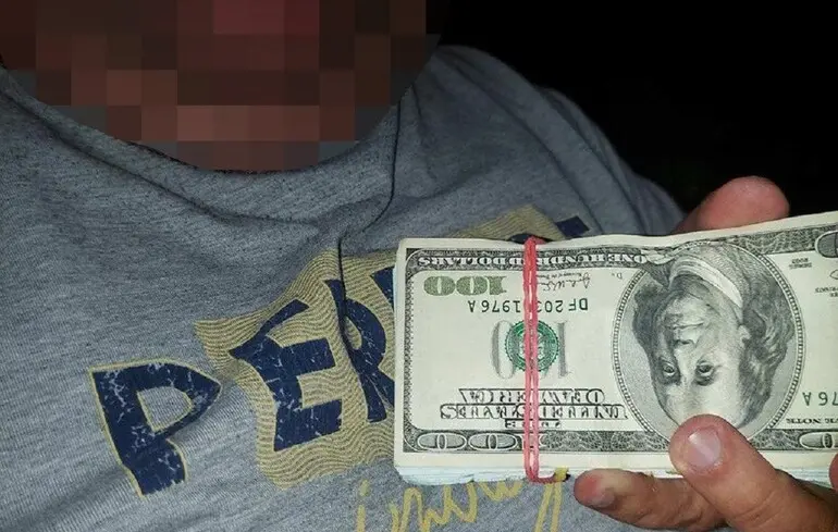 Посадовець ЗСУ вимагав $2 млн за право будівництва будинку для військових