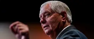В США хотят переименовать авиабазу в честь Линдси Грэма