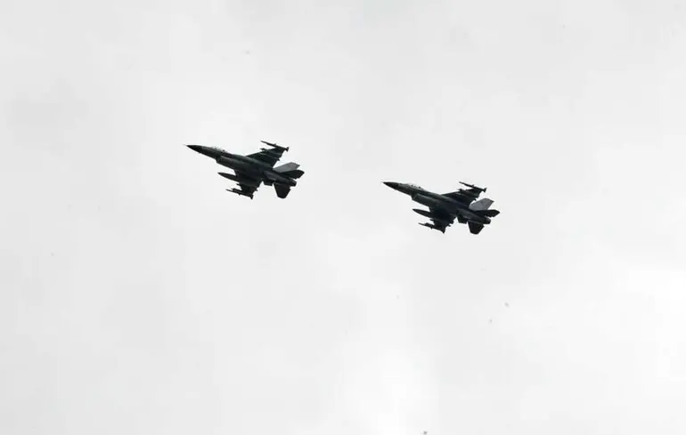 Повітряні сили: під час виконання бойового завдання розбився F-16