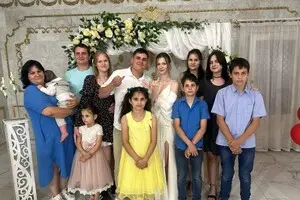 Підтверджено загибель батьків Воронових та трьох дітей. Кому належать фрагменти тіл, встановить експертиза — Зеленський
