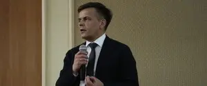 Главу Госагентства по восстановлению могут уволить — депутат