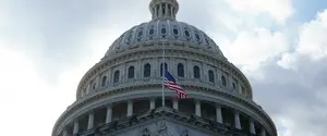 В Reuters рассказали, как споры по поводу тарифов могут сорвать законопроект о санкциях против РФ