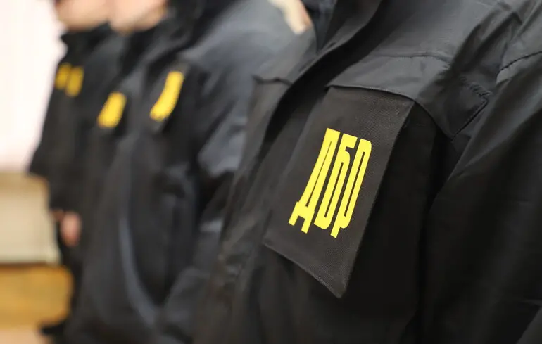 Четверо госпіталізовані, зв'язок із кількома бійцями втрачено: подробиці вибухів на полігоні у Хмельницькому