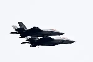 В США на авиабазе разбился новейший истребитель F-35
